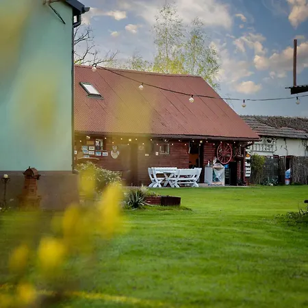 בית נופש Ranczo U Loni *