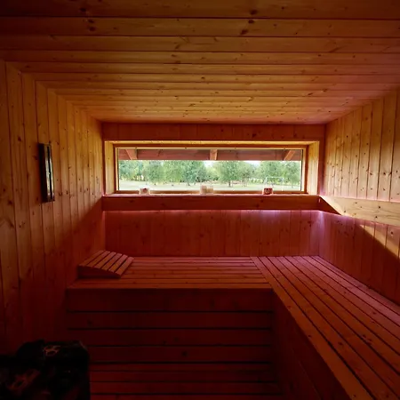 Ranczo U Loni Ferienhaus Wrzesnia (Jedrzejow)