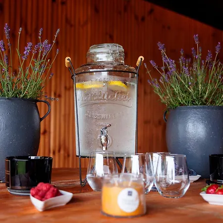 Ranczo U Loni Wrzesnia (Jedrzejow)